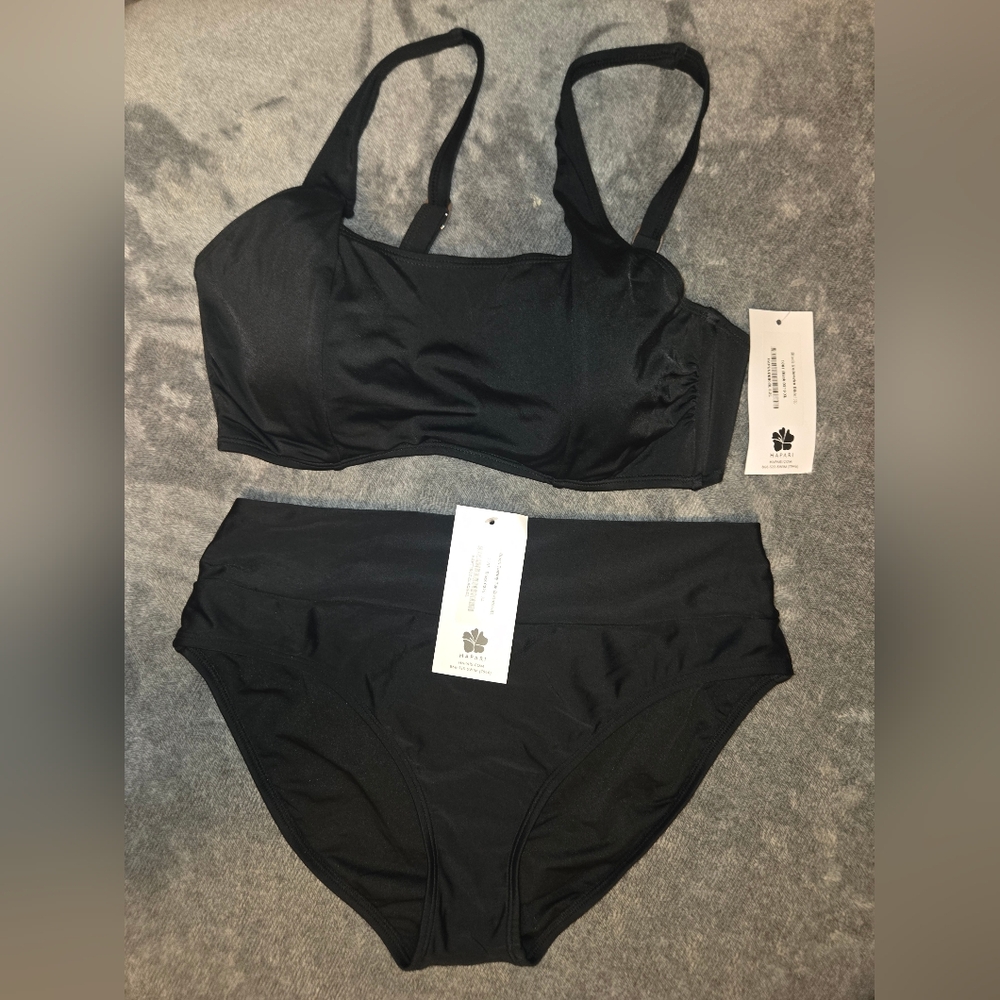Hapari BNWT Black Underwire Bikini Top and Tummy Tuk Bottoms XL